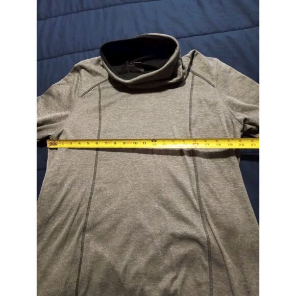 Champion Duo Dry Men's Turtle Neck Athletic Top XL Compression Base Layer - Picture 2 of 5